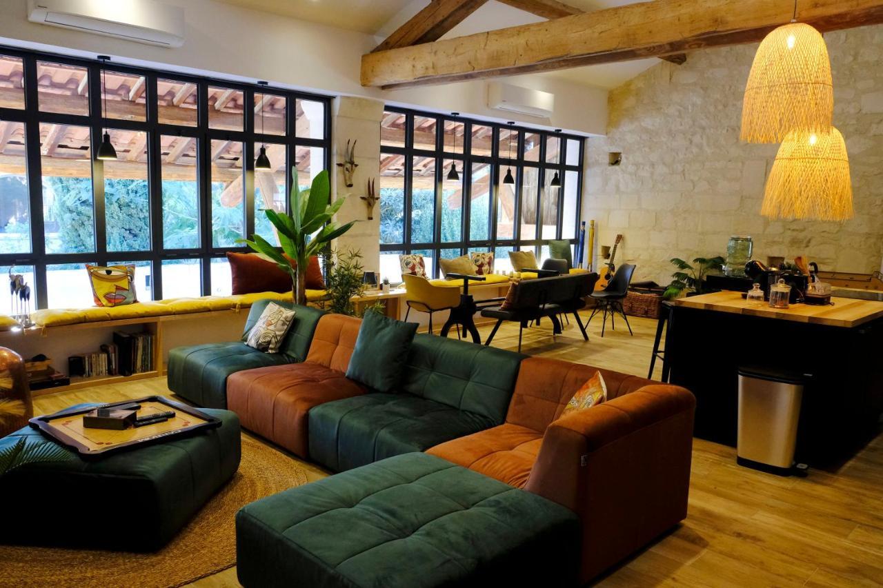 Le Loft De La Grange Bed & Breakfast Арл Екстериор снимка